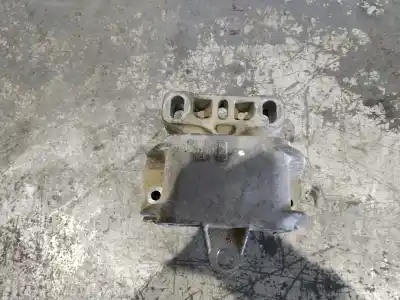 Second-hand car spare part engine support for seat leon (1p1) 2.0 tdi 16v oem iam references 1j0199555  