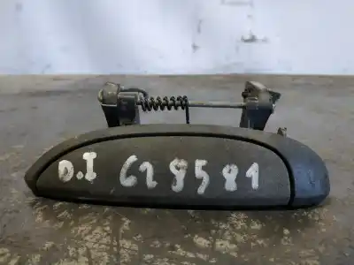 Pièce détachée automobile d'occasion POIGNÉE DE PORTE AVANT GAUCHE pour RENAULT CLIO II FASE II (B/CB0)  Références OEM IAM 7700433075  
