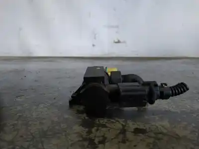 Автозапчастина б/у додатковий повітряний клапан для citroen c4 picasso 1.6 blue-hdi fap посилання на oem iam 9677363880  