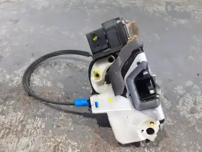 Second-hand car spare part front right door lock for opel astra j (p10) 2.0 cdti (68) oem iam references 10l24  