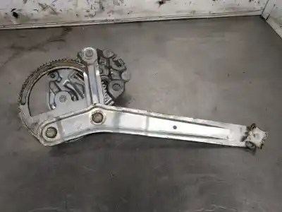 Pezzo di ricambio per auto di seconda mano ALZACRISTALLI POSTERIORE SINISTRO per BMW SERIE 3 BERLINA (E46)  Riferimenti OEM IAM 51348119771  