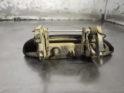 Pezzo di ricambio per auto di seconda mano MANIGLIA ESTERNA ANTERIORE SINISTRA per RENAULT CLIO II FASE II (B/CB0)  Riferimenti OEM IAM 7700426086  