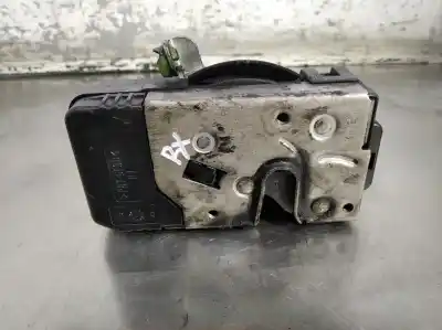 Peça sobressalente para automóvel em segunda mão fechadura da porta dianteira direita por opel corsa c 1.2 16v cat (z 12 xe / lw4) referências oem iam 24434885  