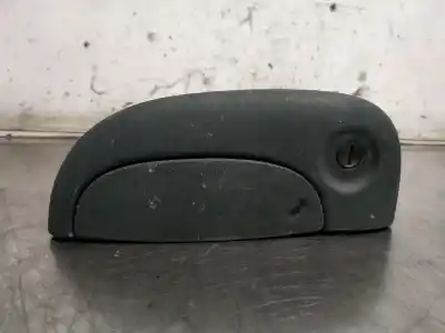 Second-hand car spare part EXTERIOR LEFT FRONT DOOR HANDLE for RENAULT KANGOO (F/KC0)  OEM IAM references 7700354478  