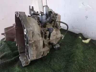 Second-hand car spare part gearbox for opel astra j (p10) 2.0 cdti (68) oem iam references gd0157811  