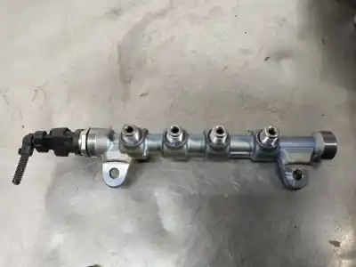 Автозапчастина б/у рампа инжектора для opel astra j (p10) 2.0 cdti (68) посилання на oem iam 0445214221  