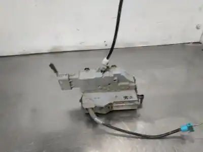 Peça sobressalente para automóvel em segunda mão FECHADURA DA PORTA TRASEIRA ESQUERDA por CITROEN C4 BERLINA  Referências OEM IAM 9686733880  