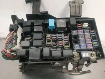 Piesă de schimb auto la mâna a doua panou siguranțe pentru mazda 6 berlina (gg) 2.0 crtd 136 active referințe oem iam   