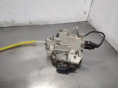 Автозапчастина б/у замок заднього правого дверя для seat exeo st (3r5) 2.0 tdi посилання на oem iam   