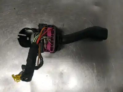 Second-hand car spare part indicator switch for seat leon (1m1) 1.6 16 v oem iam references 8l0953513g  