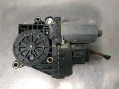 Recambio de automóvil de segunda mano de MOTOR ELEVALUNAS TRASERO IZQUIERDO para AUDI A6 BERLINA (4B2)  referencias OEM IAM 0130821784  