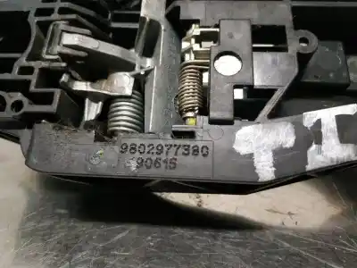 Peça sobressalente para automóvel em segunda mão puxador exterior traseiro esquerdo por citroen c4 picasso 1.6 blue-hdi fap referências oem iam 9802977380