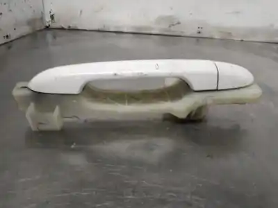 Peça sobressalente para automóvel em segunda mão puxador exterior traseiro esquerdo por kia rio 1.4 cat 109 cv / 80 kw referências oem iam 