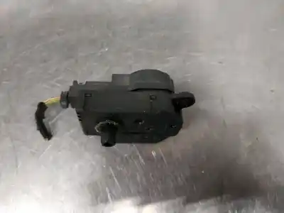 Pièce détachée automobile d'occasion MOTEUR / ACTIONNEUR DE VOLET DE CLIMATISATION pour CITROEN C4 PICASSO  Références OEM IAM A21201300  