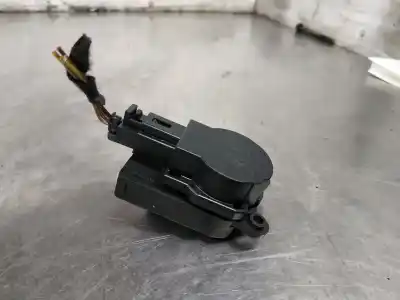 Peça sobressalente para automóvel em segunda mão motor de abertura da comporta de sofagem por citroen c4 picasso 1.6 blue-hdi fap referências oem iam a21201300  
