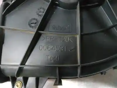 Pezzo di ricambio per auto di seconda mano motore di riscaldamento per opel corsa c 1.2 16v cat (z 12 xe / lw4) riferimenti oem iam 006453t  