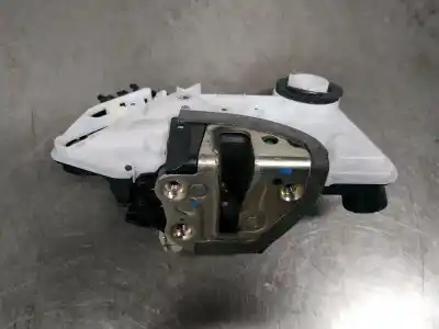 Pezzo di ricambio per auto di seconda mano serratura porta anteriore destra per toyota aygo 1.0 cat riferimenti oem iam 