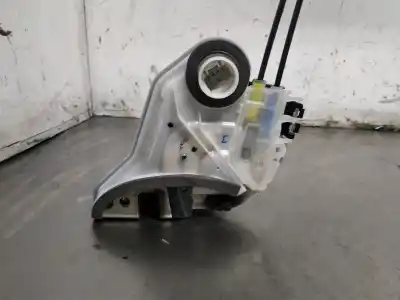 Pezzo di ricambio per auto di seconda mano serratura porta posteriore sinistra per toyota aygo 1.0 cat riferimenti oem iam 