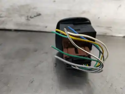 Pezzo di ricambio per auto di seconda mano controllo specchio per toyota aygo 1.0 cat riferimenti oem iam 76j357b