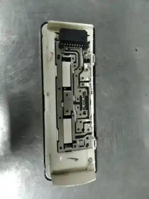 Second-hand car spare part interior light for bmw x3 (e83) 2.0 16v diesel cat oem iam references 6962141  