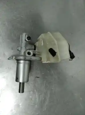 Pezzo di ricambio per auto di seconda mano POMPA FRENI per BMW X3 (E83)  Riferimenti OEM IAM 320671991  