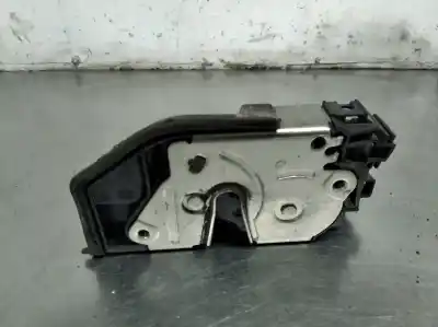 Second-hand car spare part front right door lock for bmw x3 (e83) 2.0 16v diesel cat oem iam references 7167074  