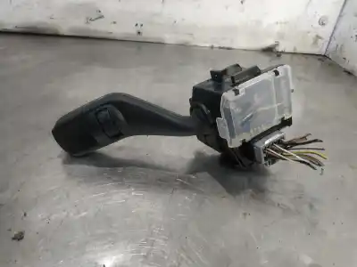 Peça sobressalente para automóvel em segunda mão comutador de limpa vidros por ford focus berlina (cap) 1.6 tdci cat referências oem iam 17d940  