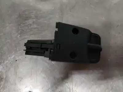 Peça sobressalente para automóvel em segunda mão comandos do volante por ford focus berlina (cap) 1.6 tdci cat referências oem iam 3m5t14k147be  