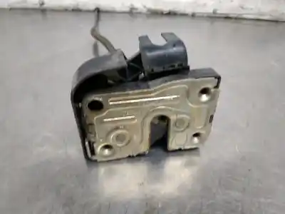 Pezzo di ricambio per auto di seconda mano serratura porta anteriore destra per renault clio ii fase i (b/cbo) 1.4 16v tech-run 98 cv / 72 kw riferimenti oem iam    Pezzo di ricambio per auto di seconda mano serratura porta anteriore destra per renault clio ii fase i (b/cbo) 1.4 16v tech-run 98 cv / 72 kw riferimenti oem iam