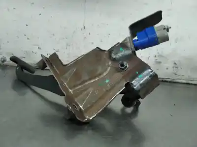 Second-hand car spare part clutch pedal for dacia sandero 0.9 tce cat oem iam references 465031703r