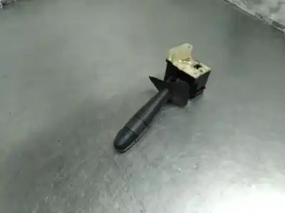 Pezzo di ricambio per auto di seconda mano comando pulito per renault clio ii fase ii (b/cb0) 1.5 dci diesel 65 cv / 48 kw riferimenti oem iam   