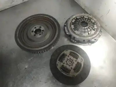 Second-hand car spare part clutch kit for dacia sandero 0.9 tce cat oem iam references 123117423r