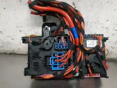 Recambio de automóvil de segunda mano de CAJA RELES / FUSIBLES para MERCEDES-BENZ CLASE C (W205) FAMILIAR  referencias OEM IAM A2059068501  