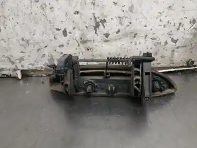 Pièce détachée automobile d'occasion POIGNÉE DE PORTE AVANT GAUCHE pour RENAULT MEGANE I SCENIC (JA0)  Références OEM IAM   