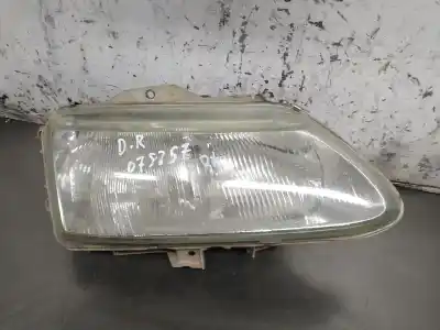 Second-hand car spare part right headlight for renault laguna (b56) 2.2 turbodiesel oem iam references 7700820123  