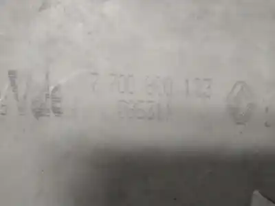 Second-hand car spare part right headlight for renault laguna (b56) 2.2 turbodiesel oem iam references 7700820123  