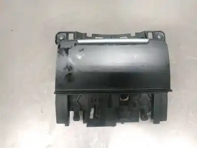 Автозапчастина б/у попільничка для audi a5 coupe (8t) 3.0 v6 24v tdi посилання на oem iam 8k0857951  