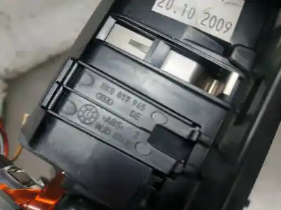 Автозапчастина б/у попільничка для audi a5 coupe (8t) 3.0 v6 24v tdi посилання на oem iam 8k0857951  