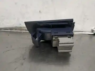 Pièce détachée automobile d'occasion COMMANDE DE LÈVE VITRE ARRIÈRE DROIT pour AUDI A6 BERLINA (4B2)  Références OEM IAM 4B0959855  