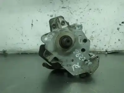 Recambio de automóvil de segunda mano de BOMBA INYECCION para RENAULT MEGANE II COUPE  referencias OEM IAM 8200108225  