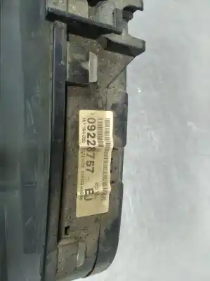 Peça sobressalente para automóvel em segunda mão quadrante por opel zafira a 2.0 dti referências oem iam 09228757  