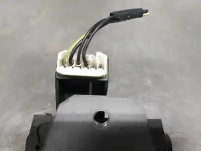 Автозапчастина б/у замок багажника / ворот для ford focus lim. (cb4) 1.8 tdci turbodiesel cat посилання на oem iam 8m51r442a66ab  