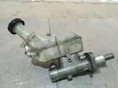 Pezzo di ricambio per auto di seconda mano POMPA FRENI per RENAULT CLIO III  Riferimenti OEM IAM 8200129956  