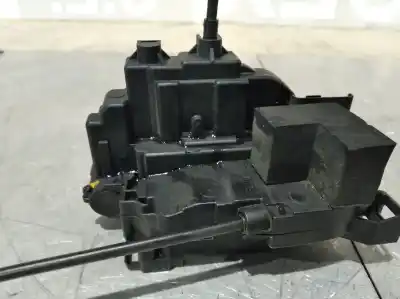 Second-hand car spare part rear right door lock for renault clio iii 1.5 dci diesel cat oem iam references 299161f  