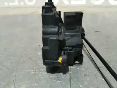 Second-hand car spare part rear right door lock for renault clio iii 1.5 dci diesel cat oem iam references 299161f  