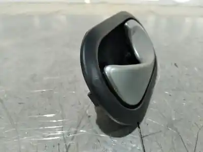 Second-hand car spare part interior right front handle for renault clio iii 1.5 dci diesel cat oem iam references 310580  