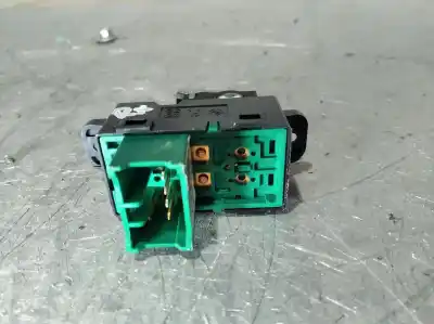 Pezzo di ricambio per auto di seconda mano comando alzacristalli posteriori destro per kia optima (jf) 1.7 crdi riferimenti oem iam 299158105  