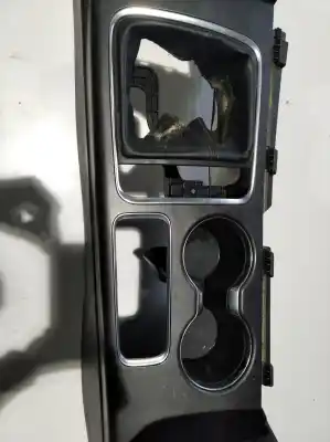 Pezzo di ricambio per auto di seconda mano bracciolo centrale per kia optima (jf) 1.7 crdi riferimenti oem iam 84601d4020fd4  