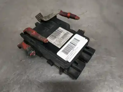 Pièce détachée automobile d'occasion boîtes à fusibles pour renault laguna iii 96kw références oem iam 243800002r  