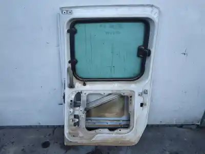 Автозапчастина б/у праві бічні розсувні двері для renault kangoo (f/kc0) 1.5 dci diesel 84 cv / 62 kw посилання на oem iam   